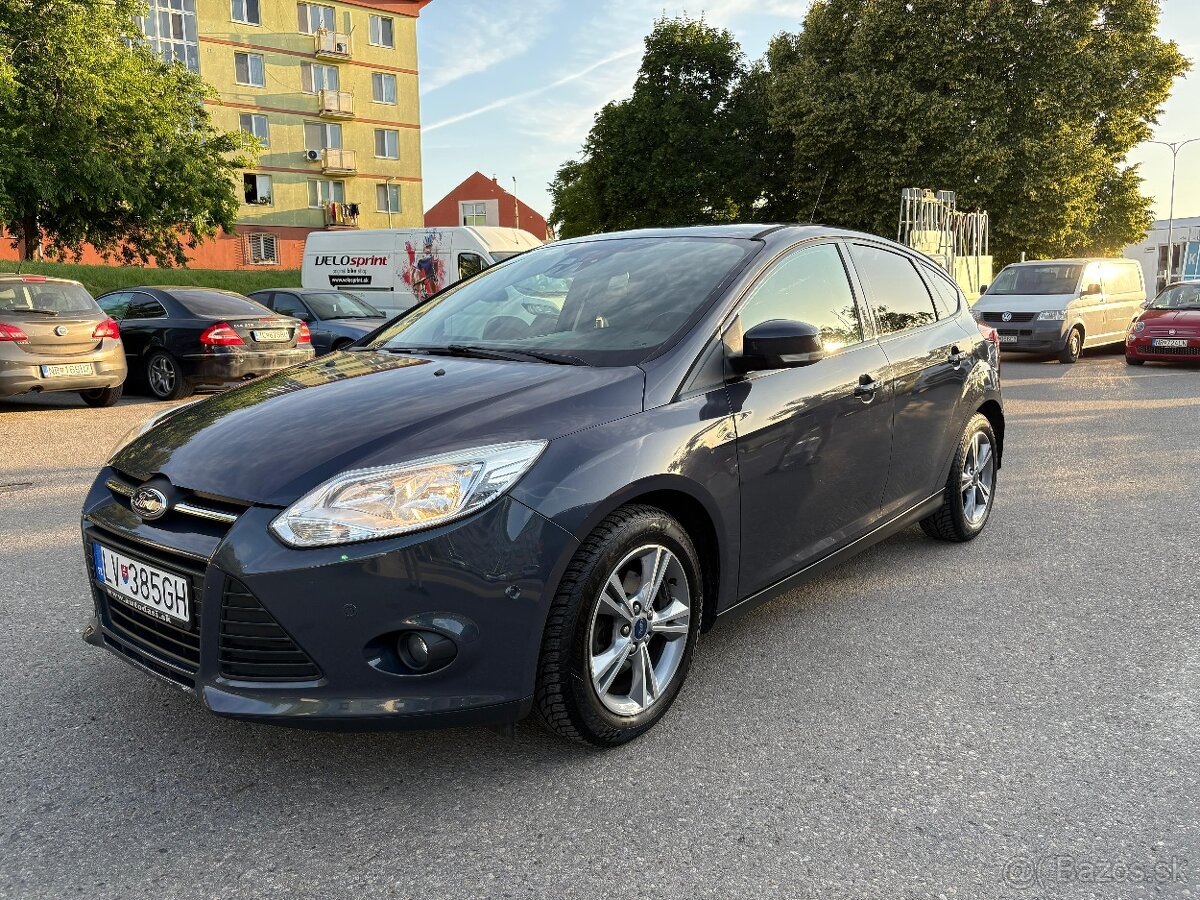 Ford Focus Hatchback 1.0 EcoBoost 74kw