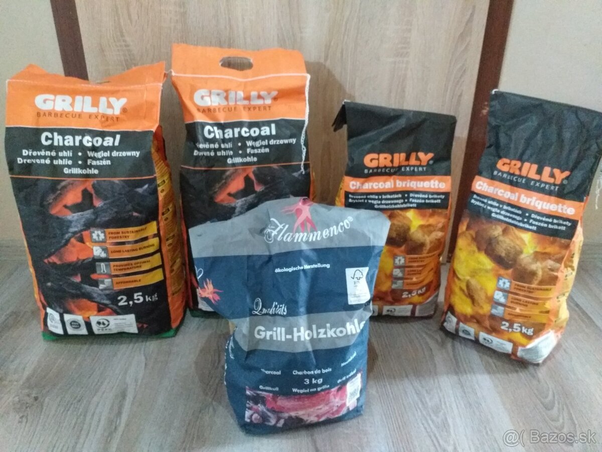 Drevené uhlie, brikety na grilovanie 4x 2.5 kg