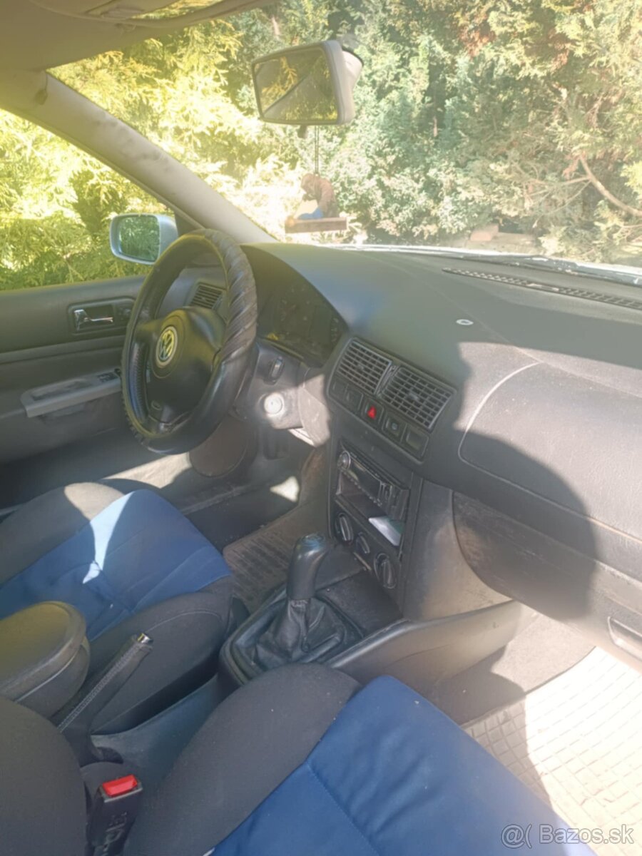 Golf 4