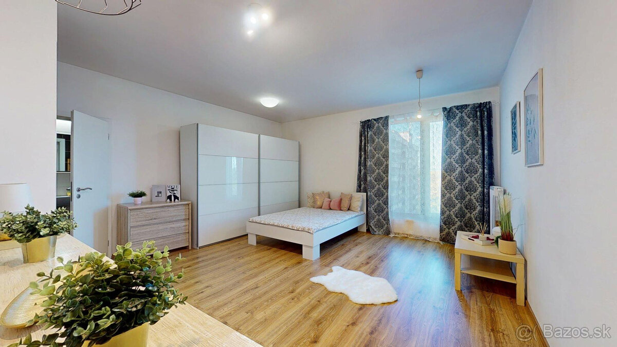 TOP MAKLÉR ponúka Garsónku pri Draždiaku – spojenie prírody 