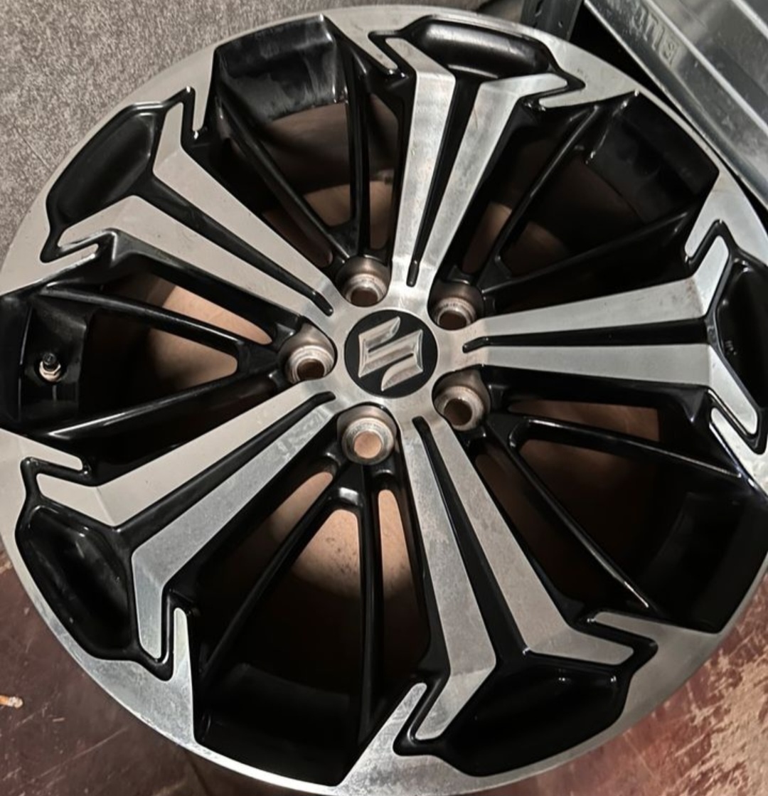 alu kolesá SUZUKI R19