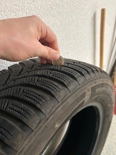 Zimné pneumatiky Hankook 195/60 R16 89H