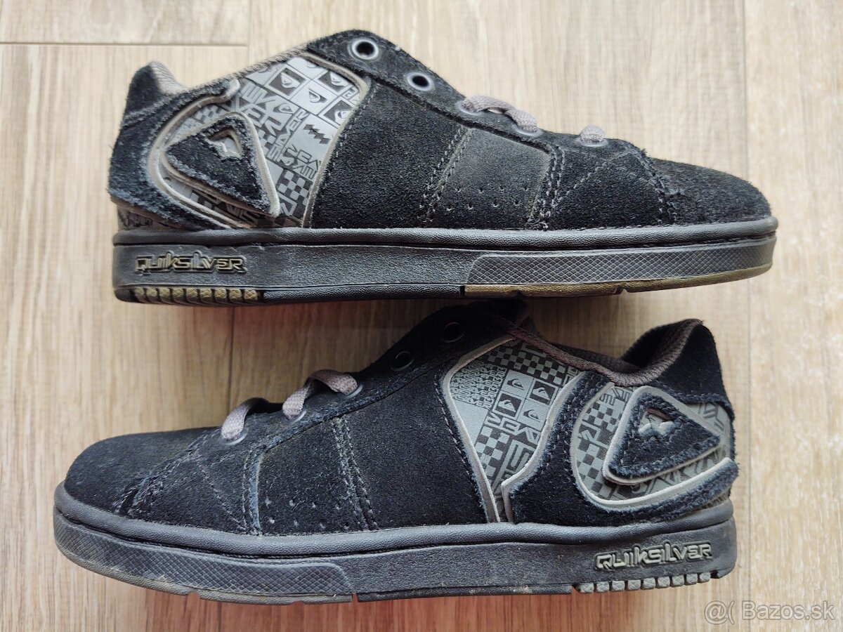 Predám kvalitné detské topánky Quiksilver