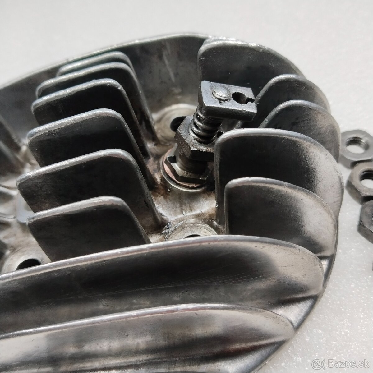 MANET 90 HLAVA ORIGINÁL S DEKOMPRESOREM