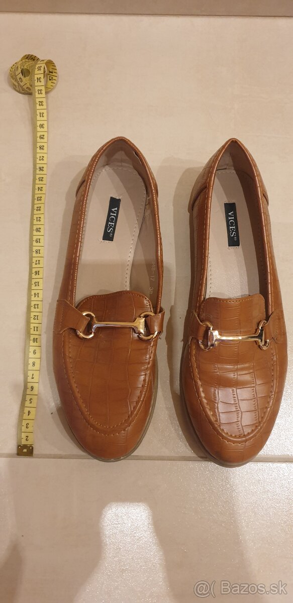 dámske mokasíny