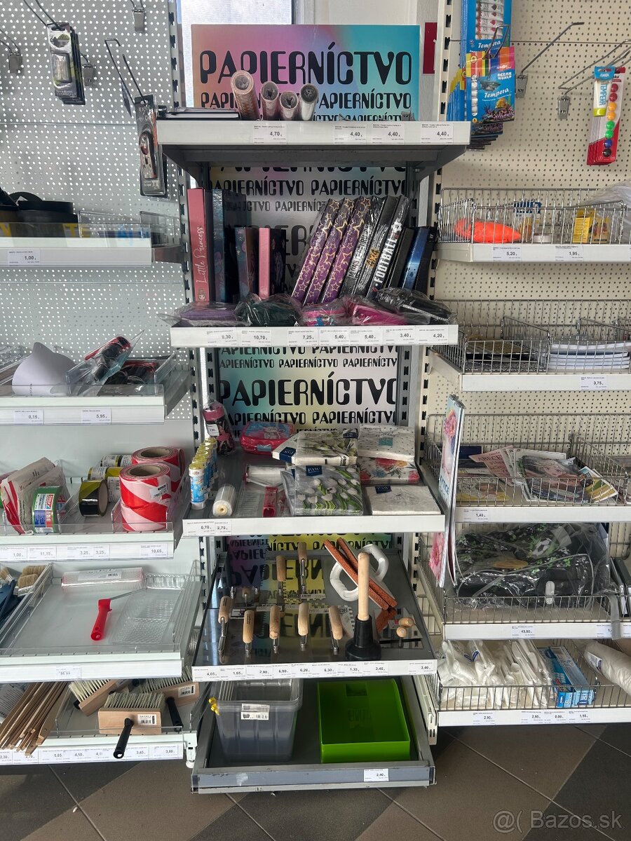 Predám obchodný stojan