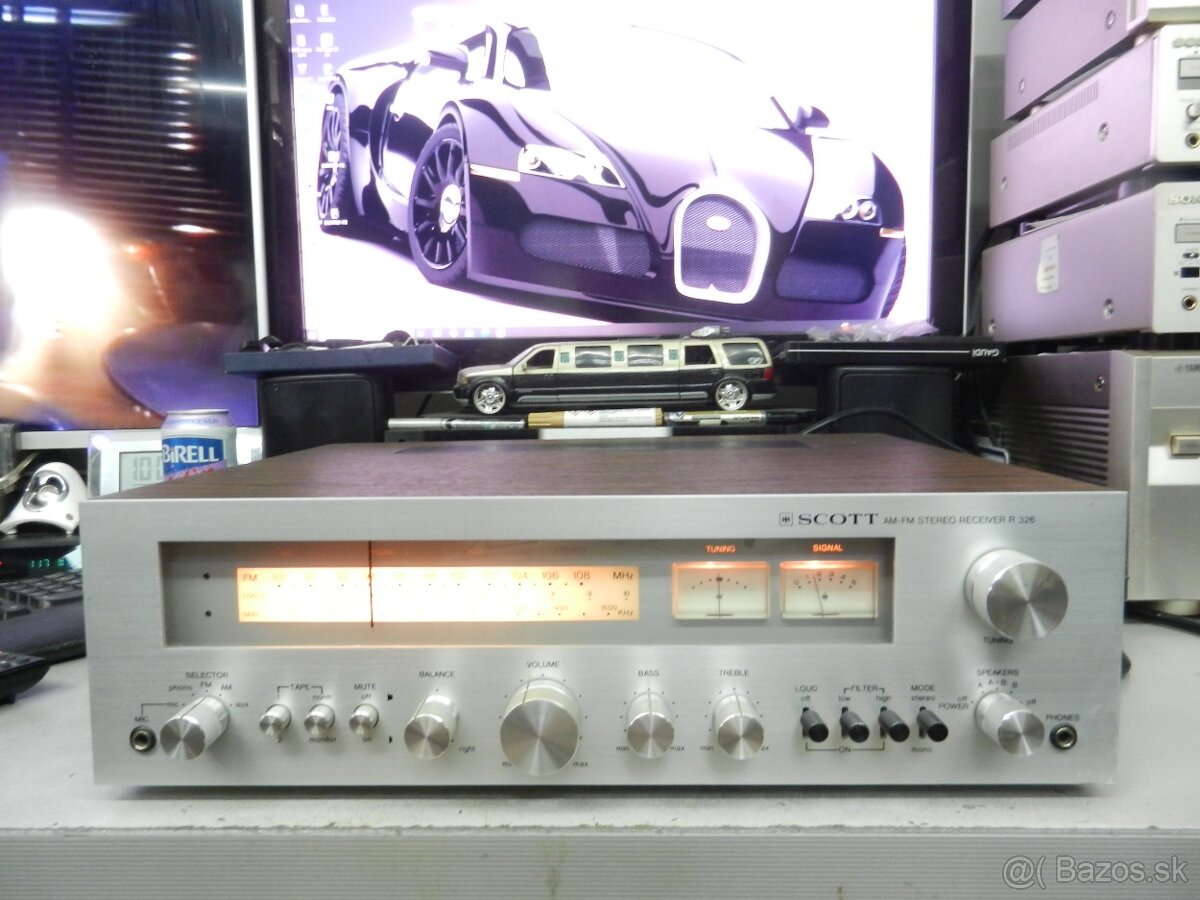 SCOTT R-326...FM/AM stereo receiver...
