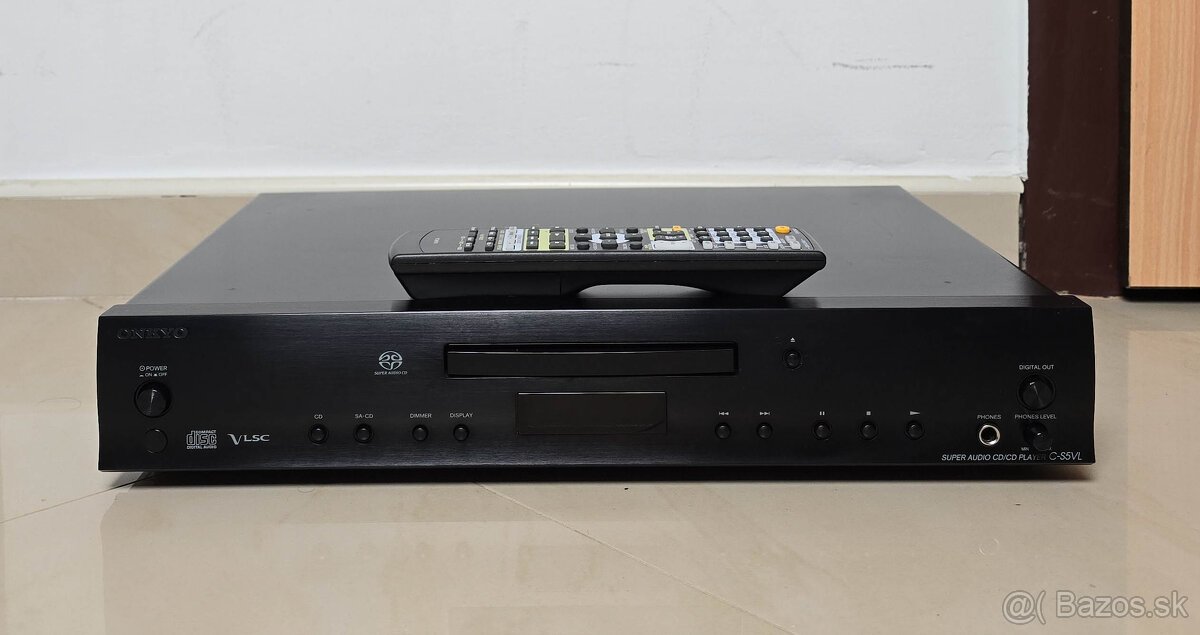Onkyo C-S5VL / CD-SACD prehravac / digital Out