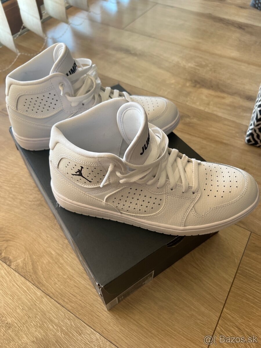 Panska obuv NIKE JORDAN ACCESS AR3762 100
