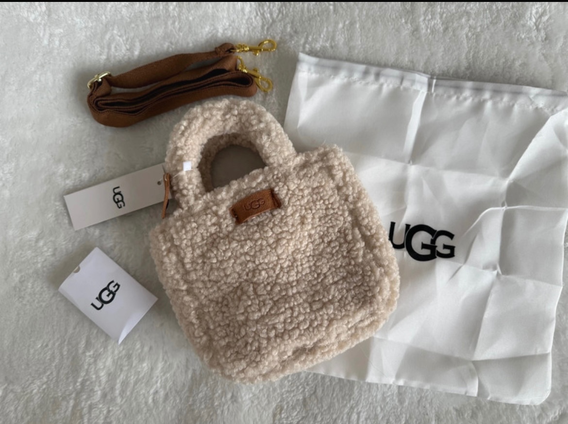 Mini kabelka UGG