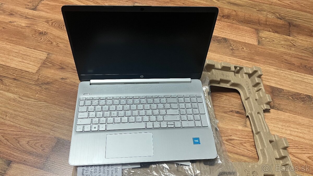 HP Laptop 15S-fq3310nc