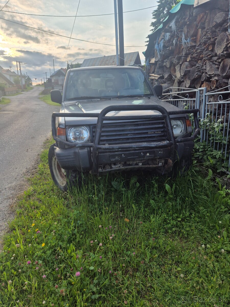 Mitsubishi pajero