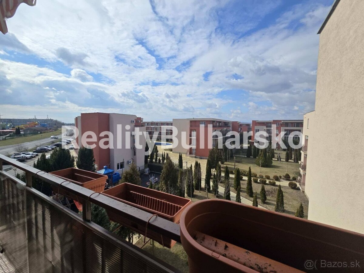 Zařízený apartmán 1+1 s balkonem kousek od moře Sv.Vlas