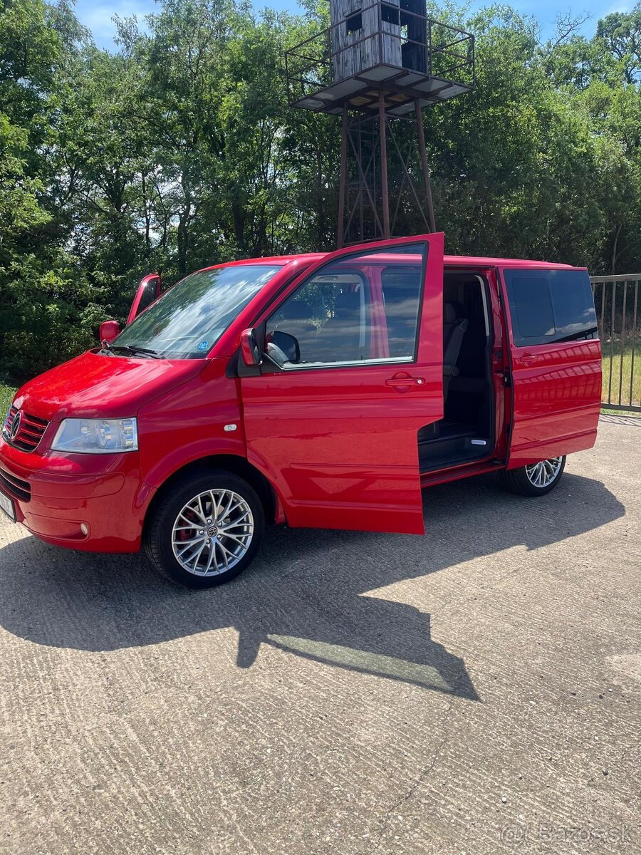 Wolkswagen Multivan T5 2.5TDI