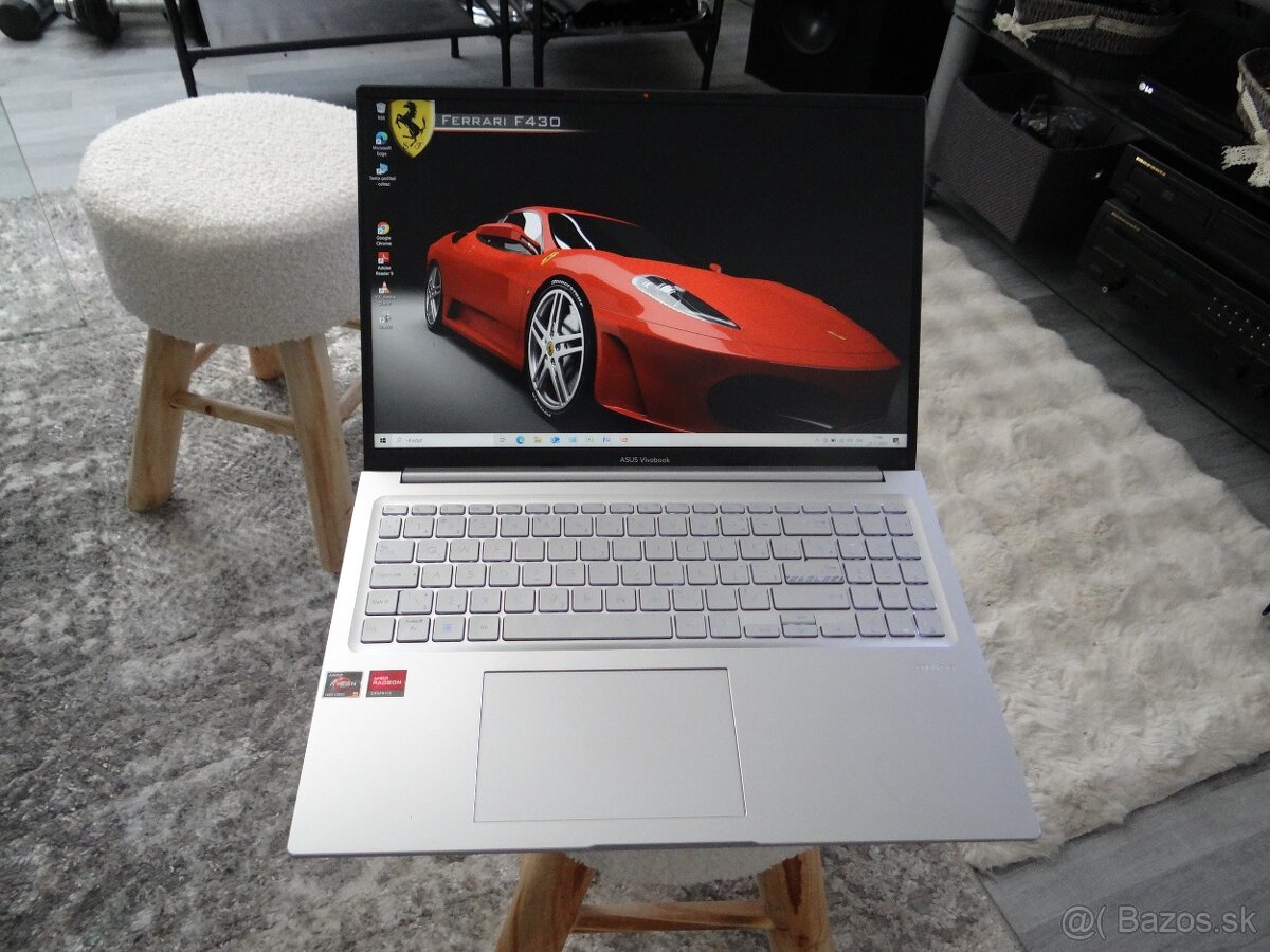 16" ASUS VIVO AMD 6x4.3GHz/ 16GB RAM/ 256GB SSD / AMD Grafi
