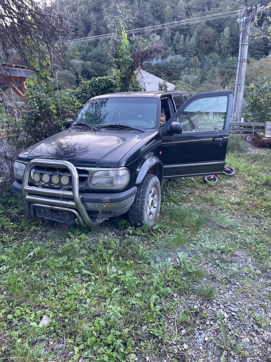 Ford explorer