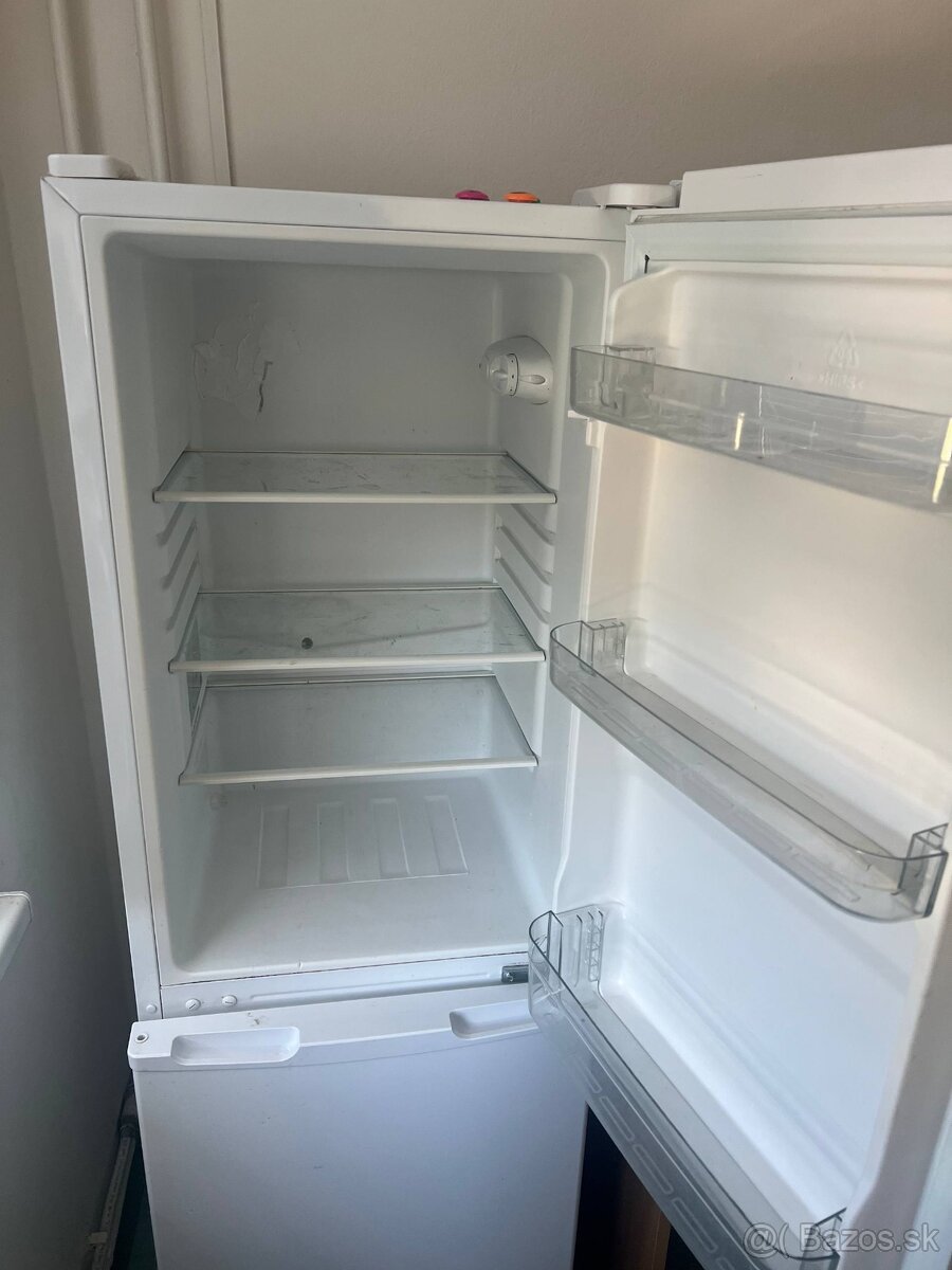 Predám chladničku