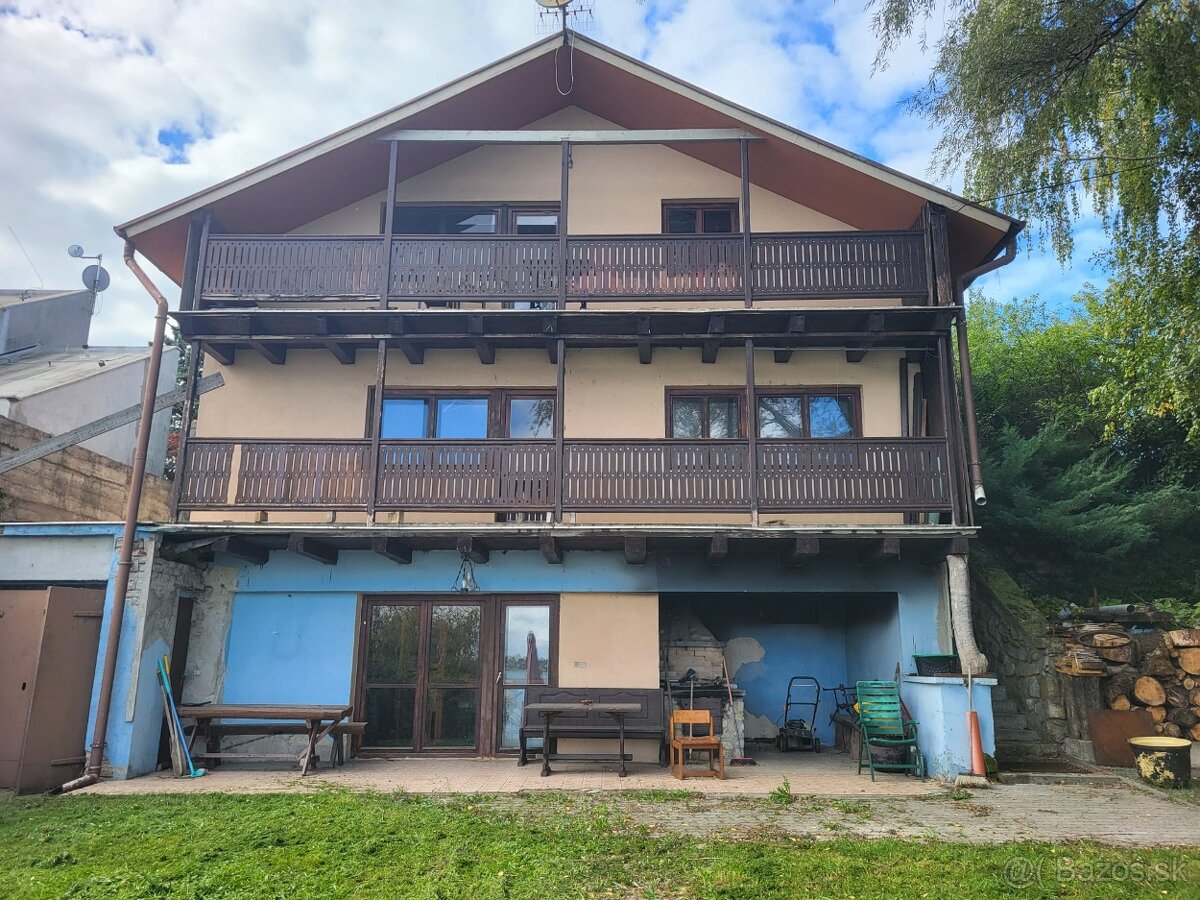 EXKLUZÍVNY rodinný dom (chata) Veľké Jazero II-ROVINKA