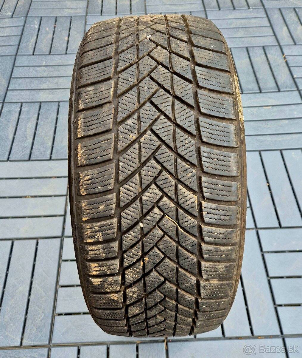 225/45 r18 zimná pneumatika