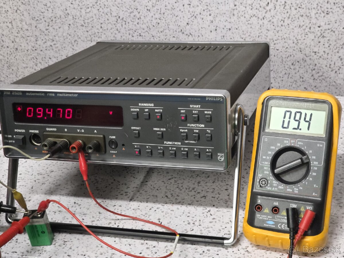 Philips PM2528 》Automatic RMS Multimeter 》Made in Holland