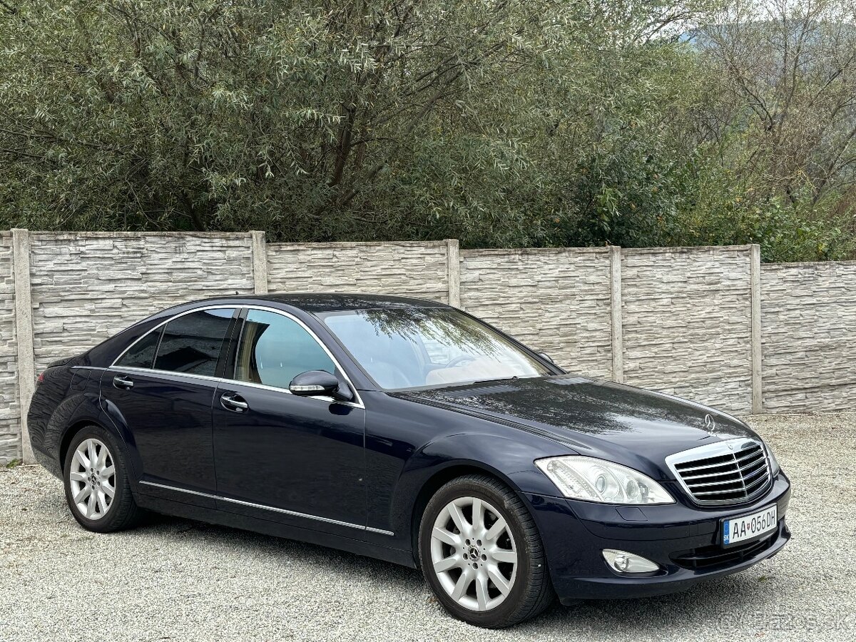 Mercedes-Benz S trieda Sedan 450 4-matic