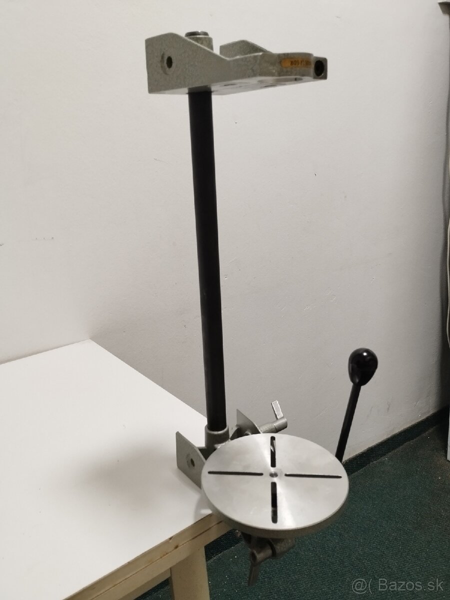 Predám starý stojan na vŕtačku