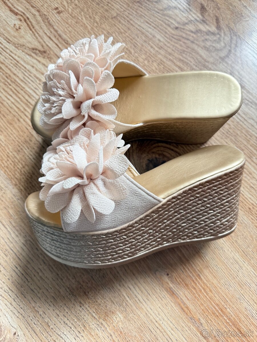 Letné šlapky veľ.37 - NOVÉ