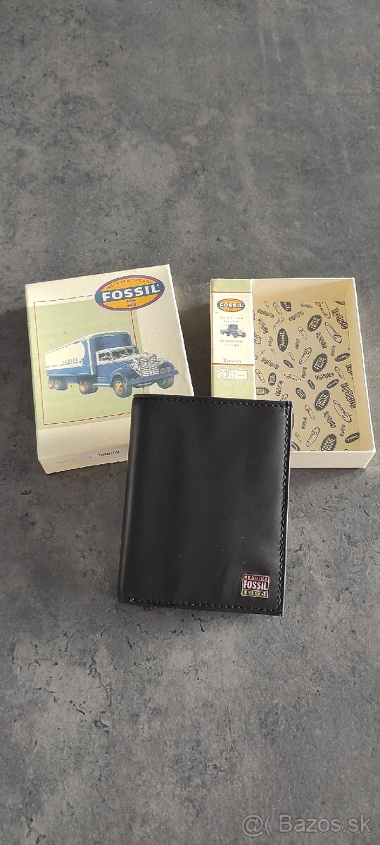 Kožená Peňaženka Fossil IL-7000188, nova