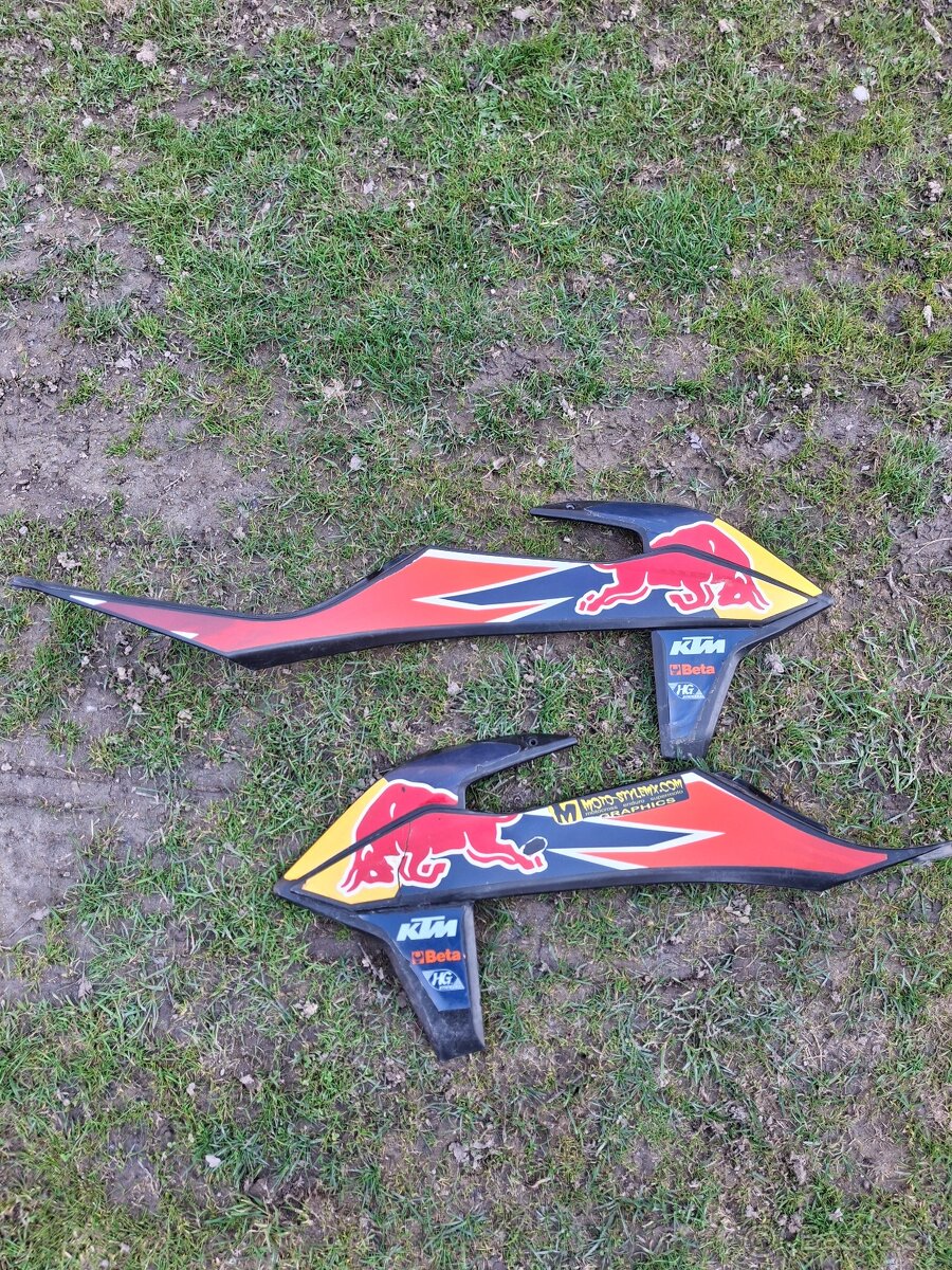 KTM Plasty