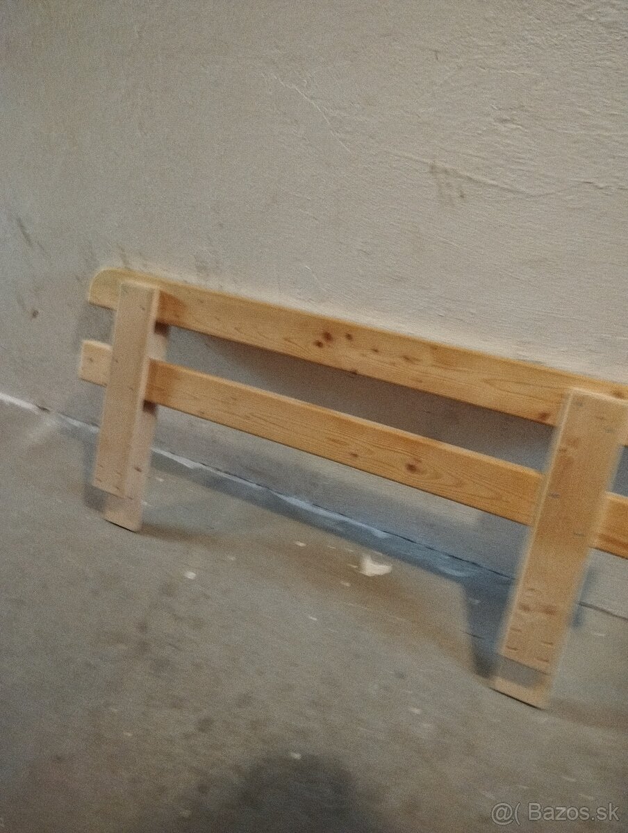 Bočnica na detskú posteľ