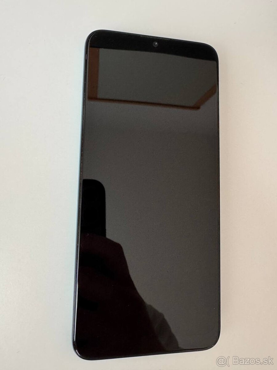 Motorola E20 zachovalý stav