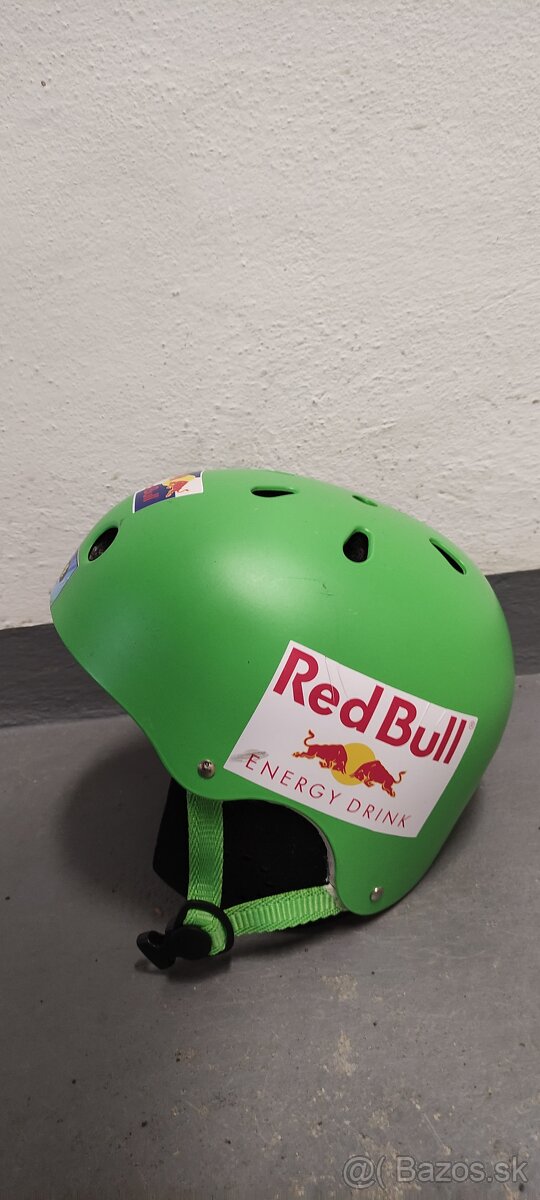 Detska helma na vodne sporty