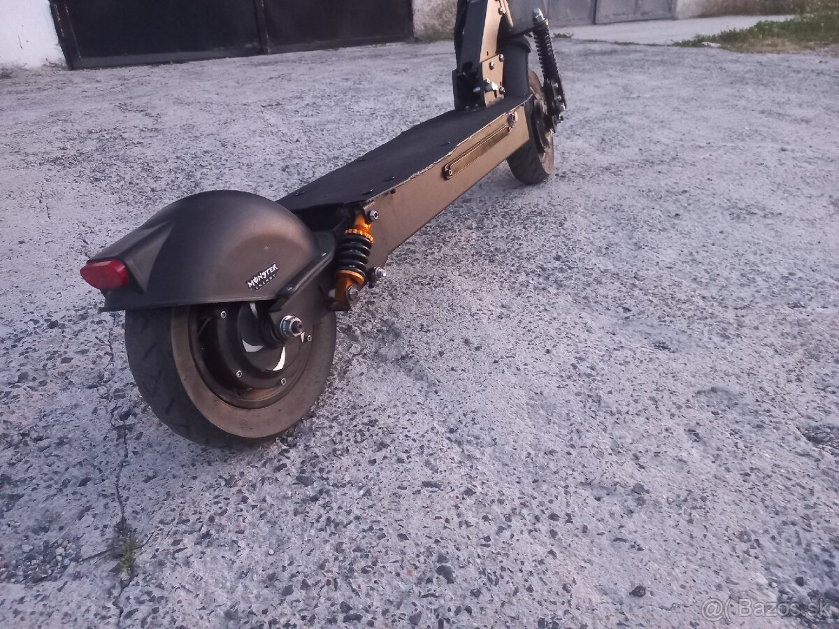 Elektrická kolobežka