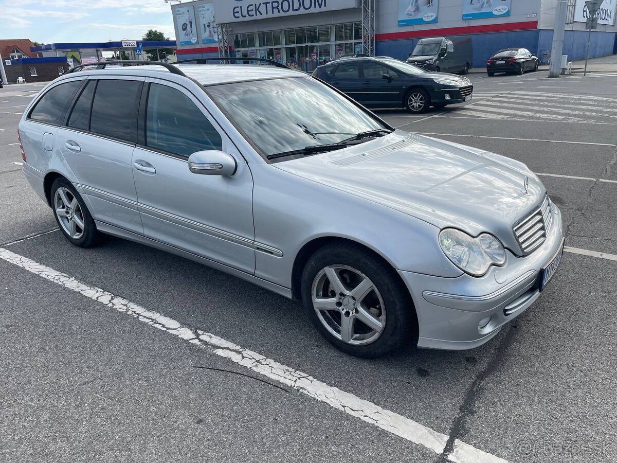 Mersedes C220