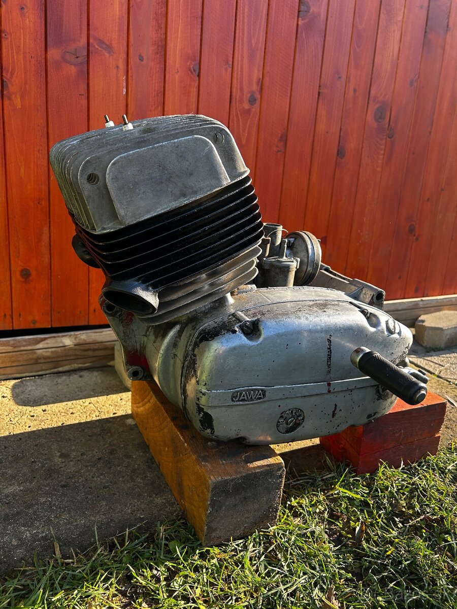 Motor Jawa 350 634 632