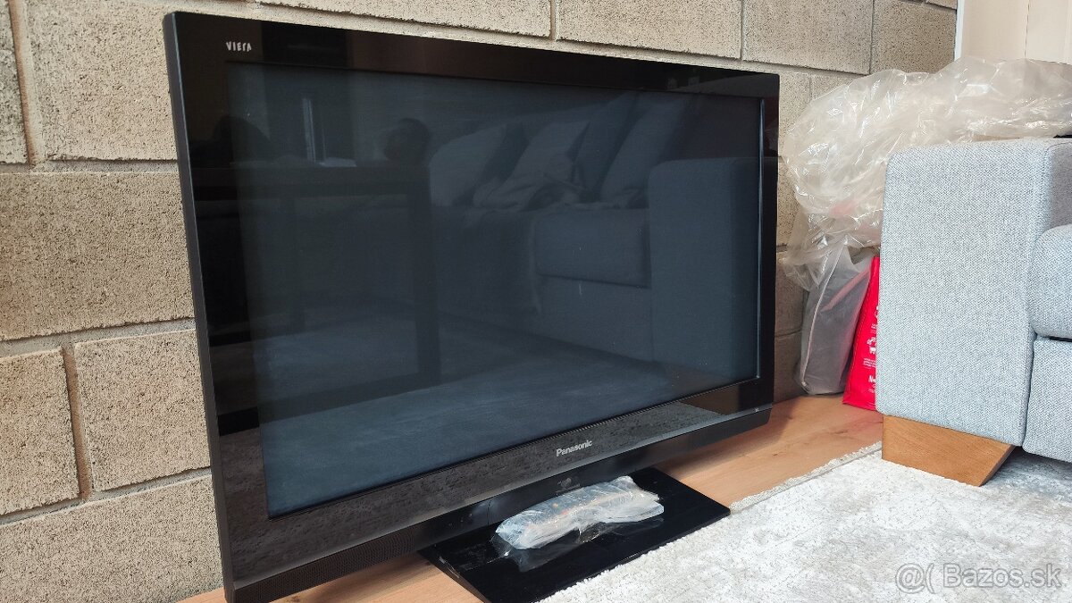 Panasonic Viera - plazma 42" uhlopriečka