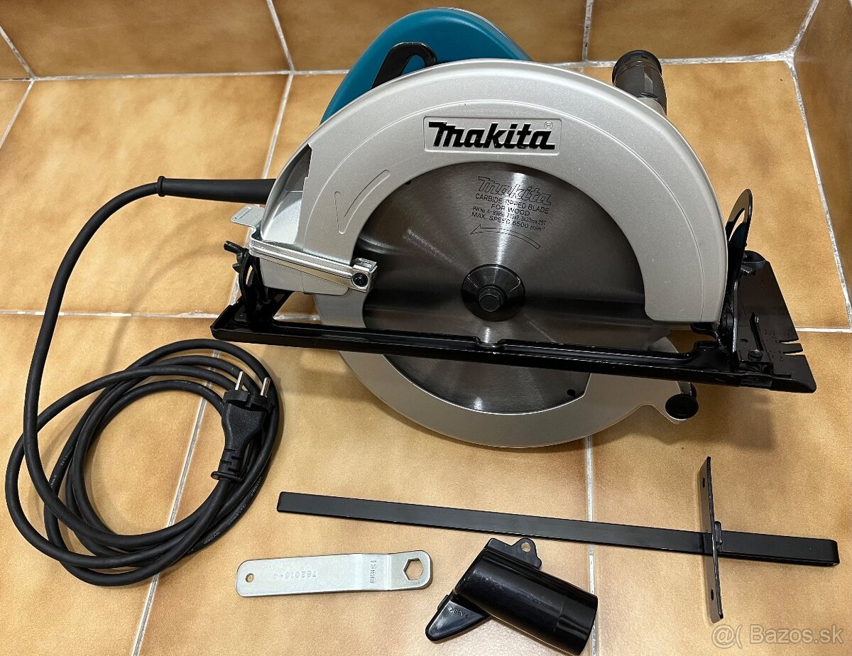 MAKITA okružná píla “mafel” 235mm