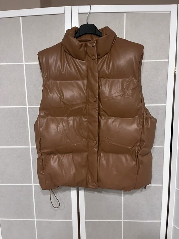 Dámska hnedá vesta