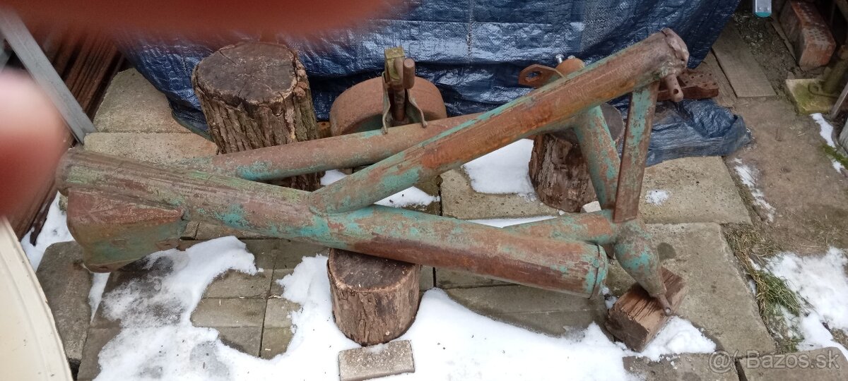 Predám rám na pluh