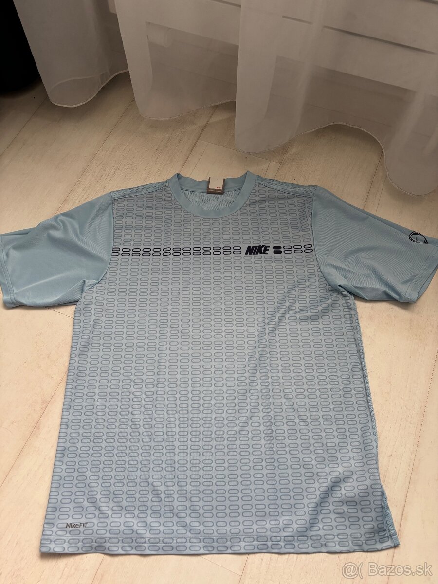 Pánske športové tričko zn. Nike
