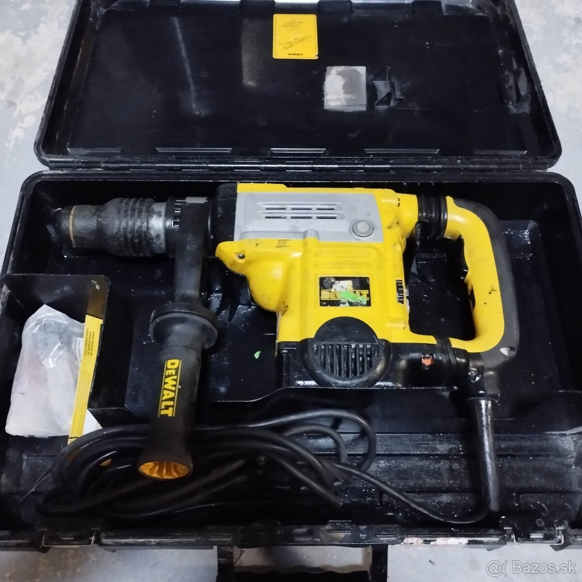 SDS Max vŕtacie kladivo DeWALT D25601