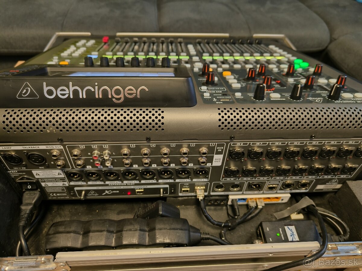 Behringer X32 Compact s Case + switch s dhcp