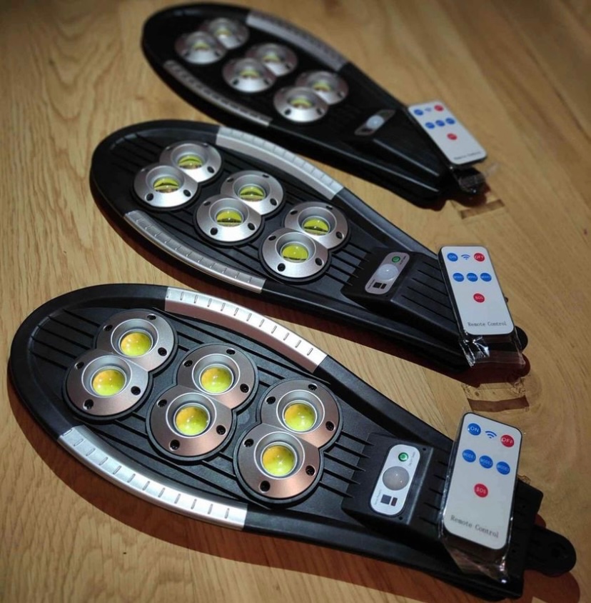 solarna led lampa 150w + senzor + pohyb