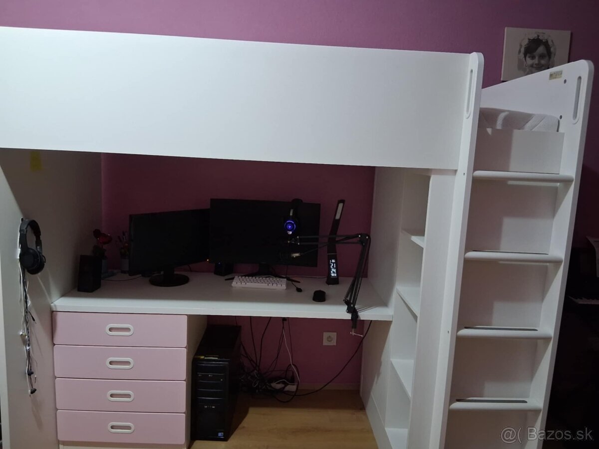Poschodová posteľ