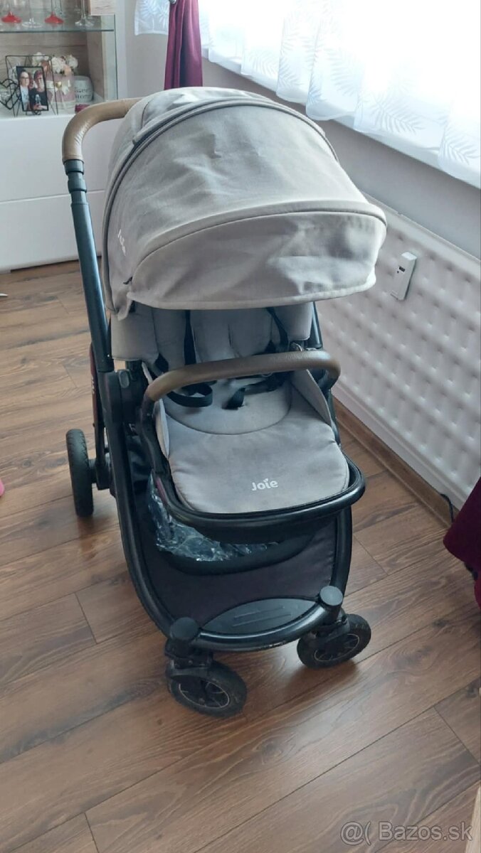Športový kočík Joie