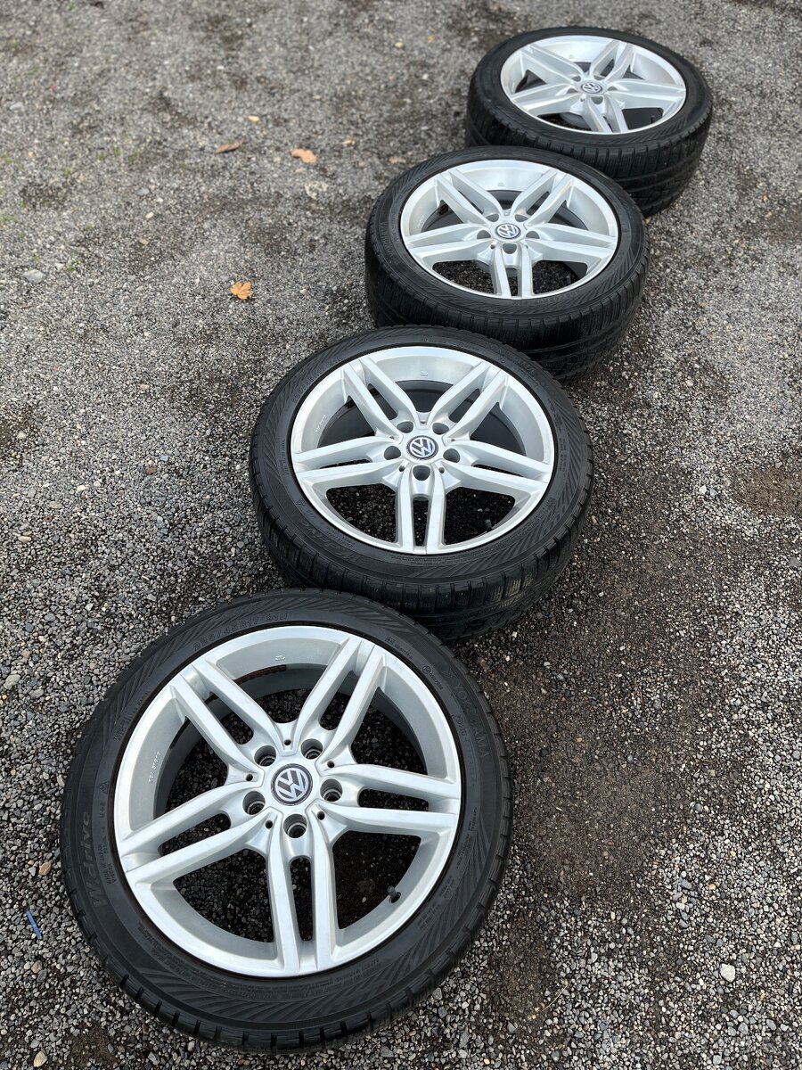 Zimná sada 5x112 r17 225/45