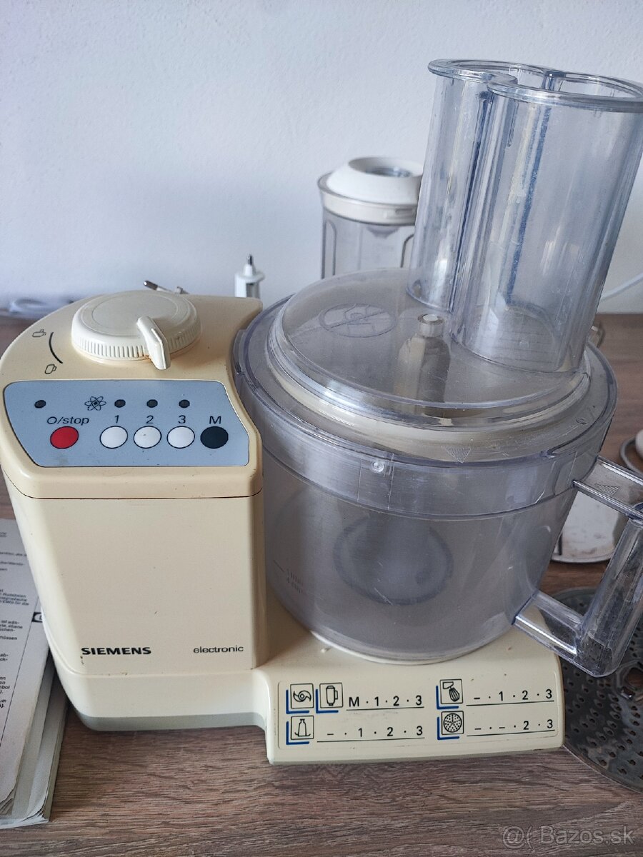 Multifunkčný kuchynský robot