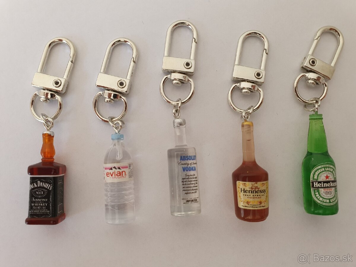 Kľúčenky v tvare nápojov