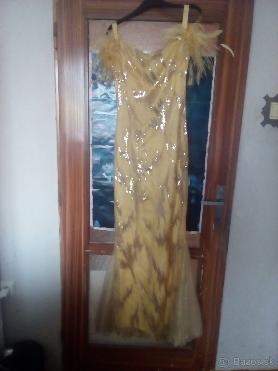 Predam nadherne spolocenske saty vel.S