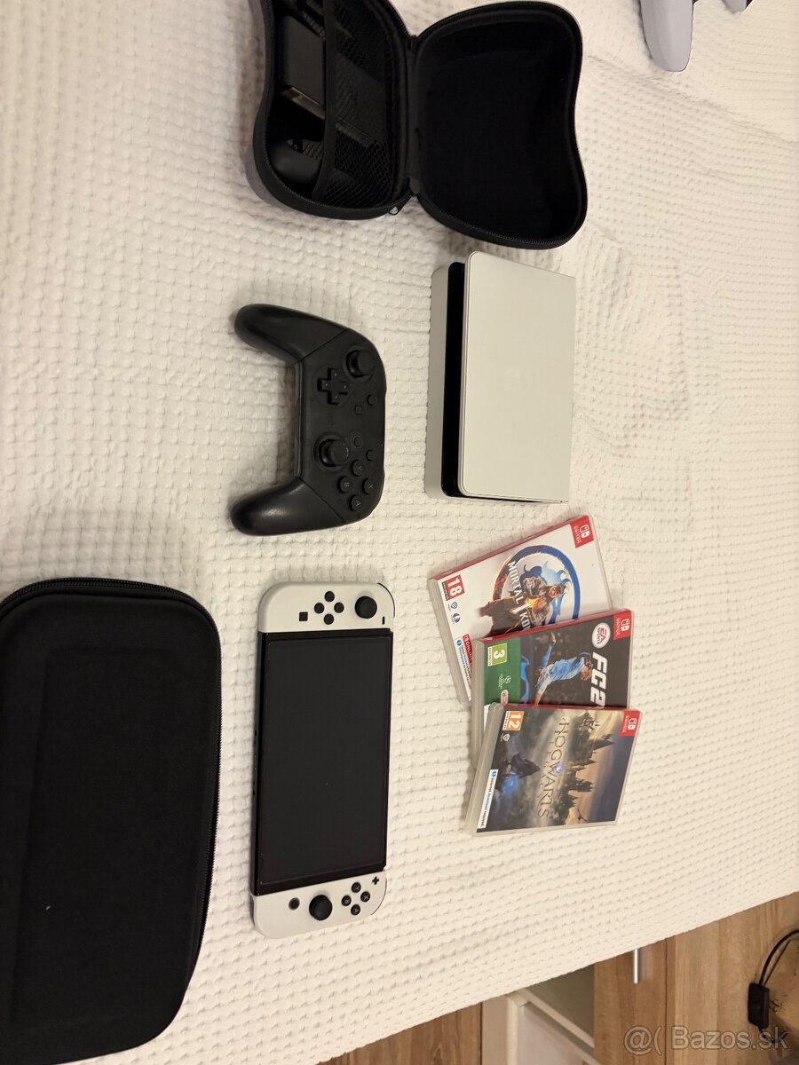Nintendo Switch OLED + originál ovládač